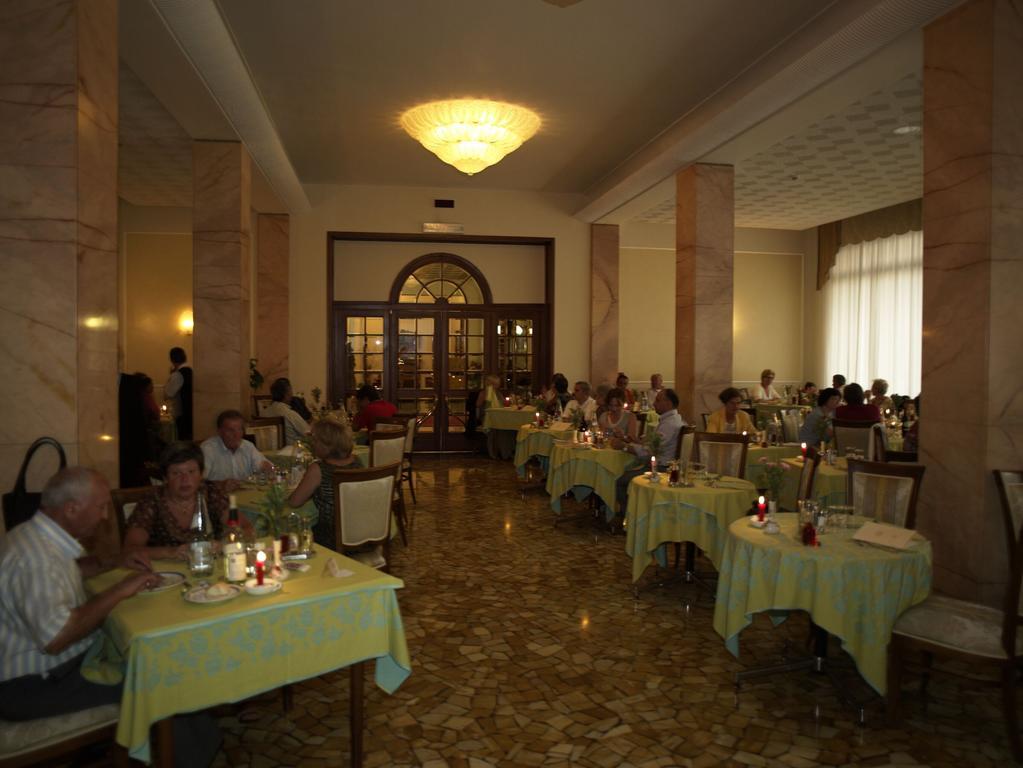 Hotel Excelsior Terme Abano Terme Dış mekan fotoğraf